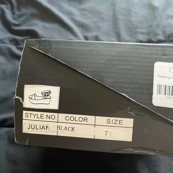 Platform sandals - Picture 5 of 5